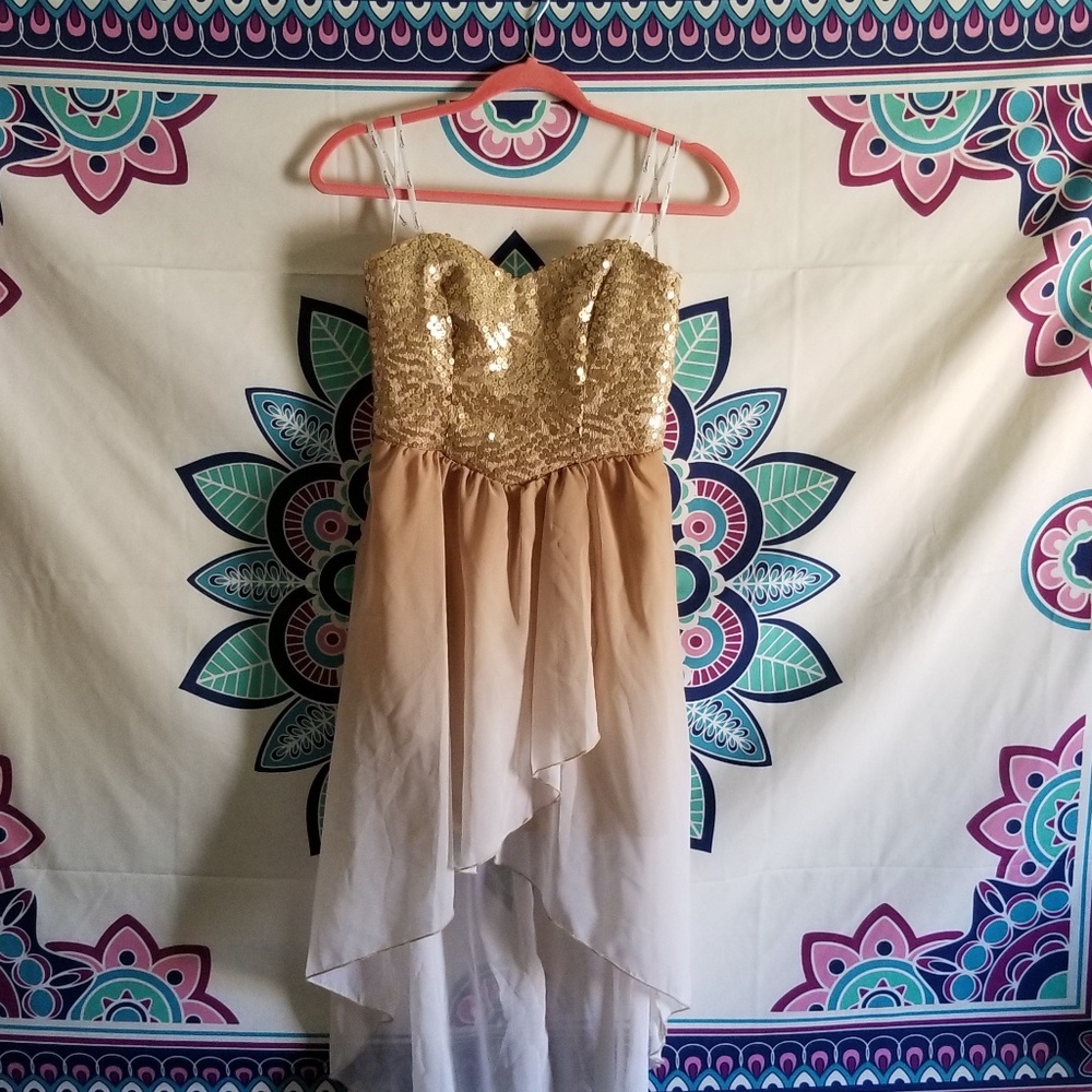 Stunning Strapless Dress